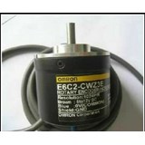  E6C2-CWZ3E-1200P/R-2M